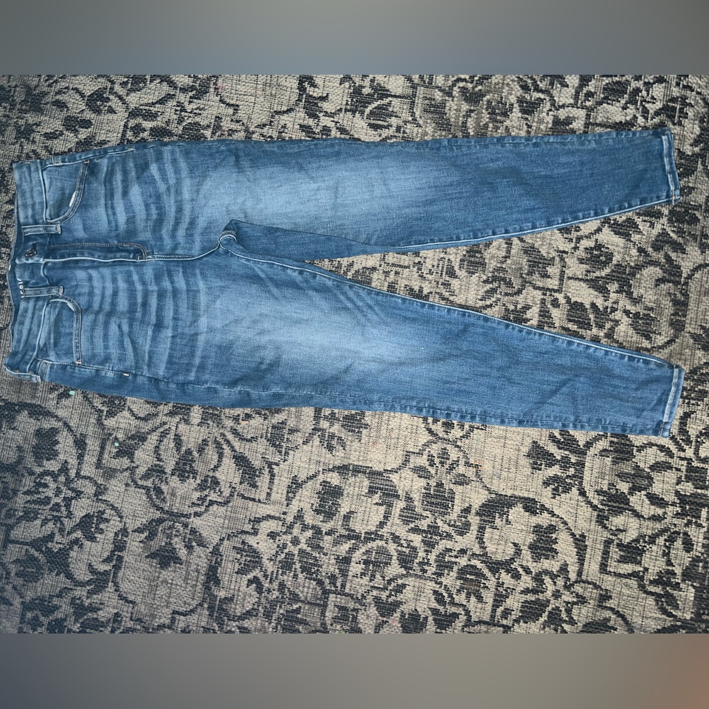 womens never been worn jeans